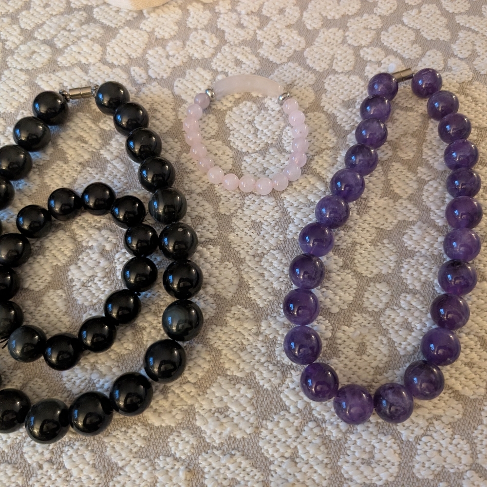 Onyx & Amethyst Jewelry Lot